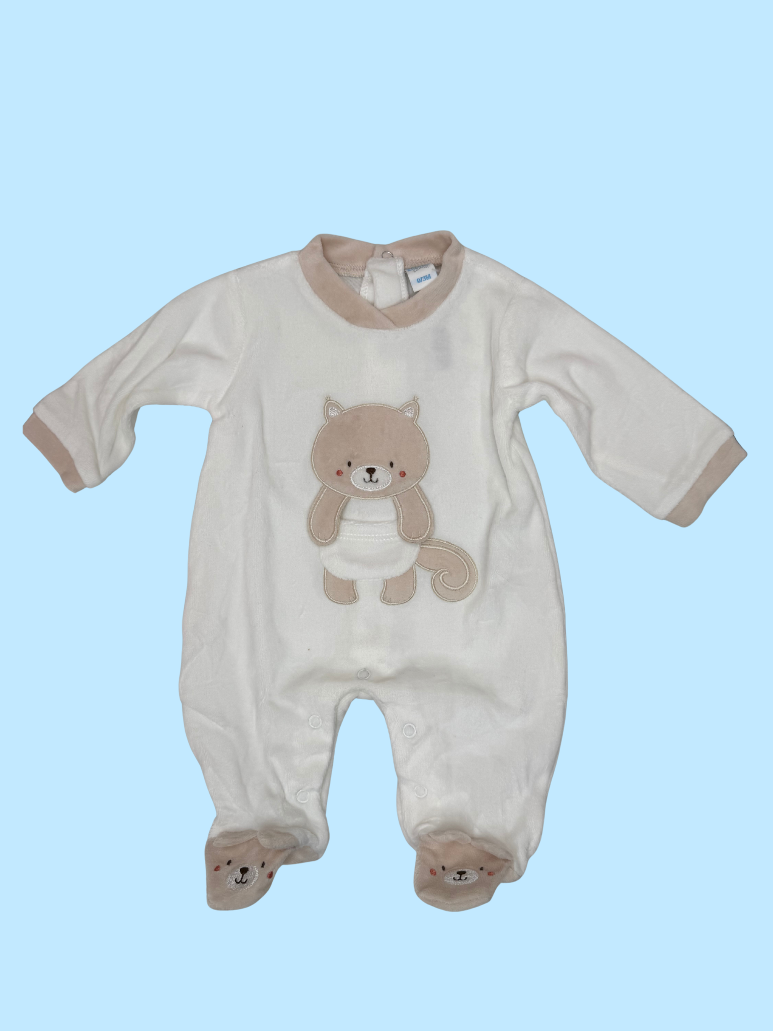 Baby velour sleepsuit