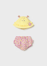 Completo da mare neonata