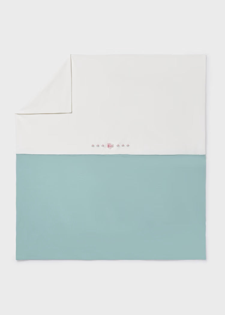 Copertina in cotone con ricamo fiori